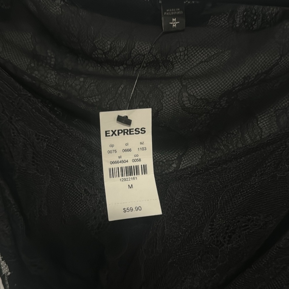 Express top - Picture 3 of 3